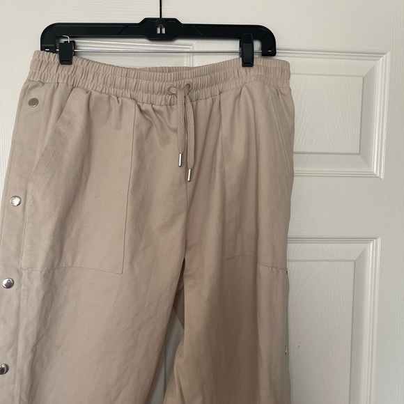 MAN boohooMAn - Picture 3 of 5